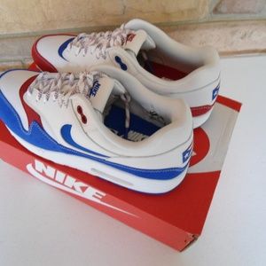 Nike Air Max 1 Puerto Rico shoes